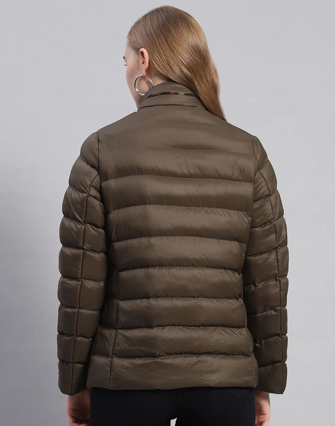 Women Olive Solid Hooded Full Sleeve Jacket - Image 8