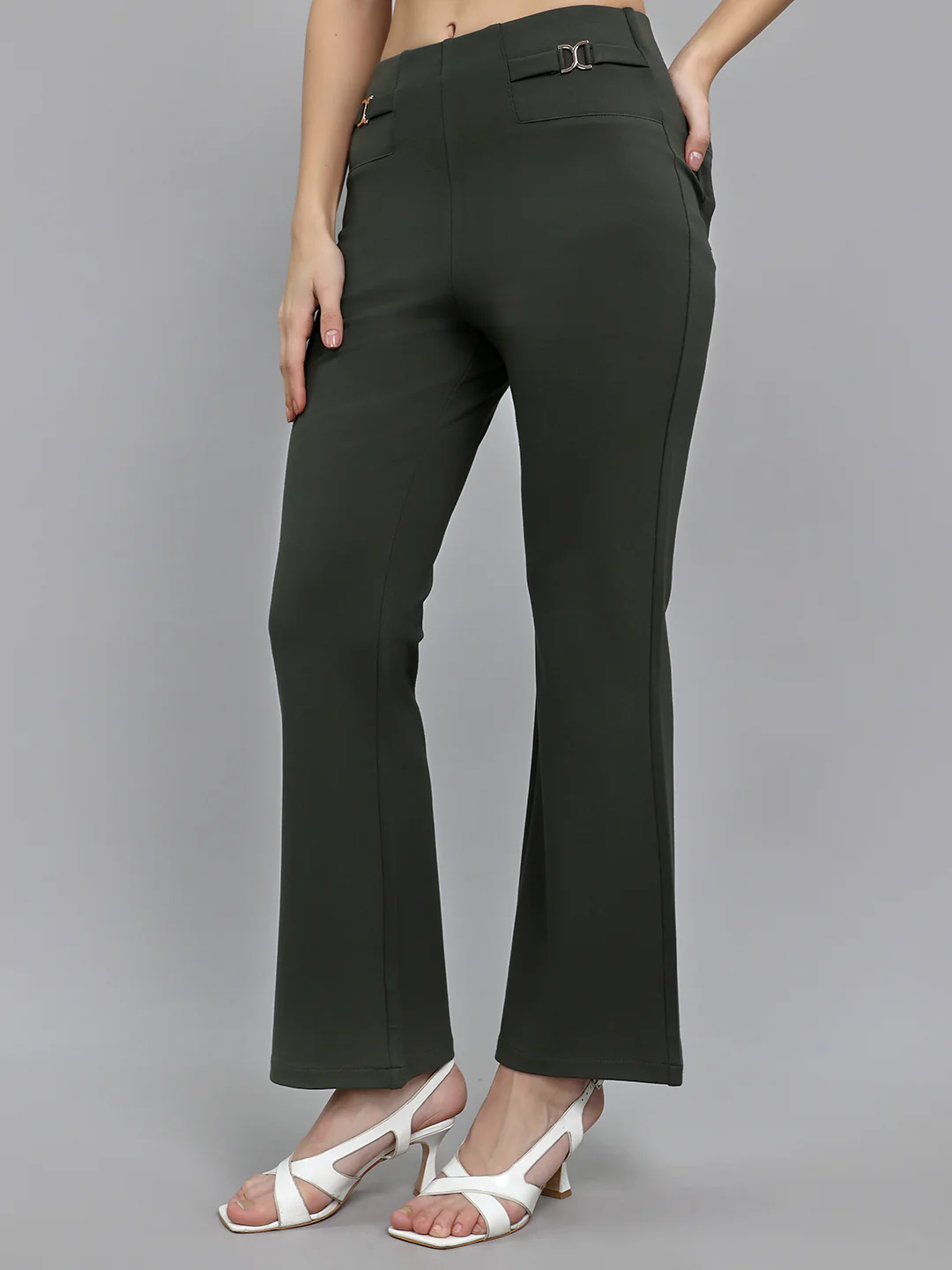Women Olive Solid Regular Fit Jegging - Image 2