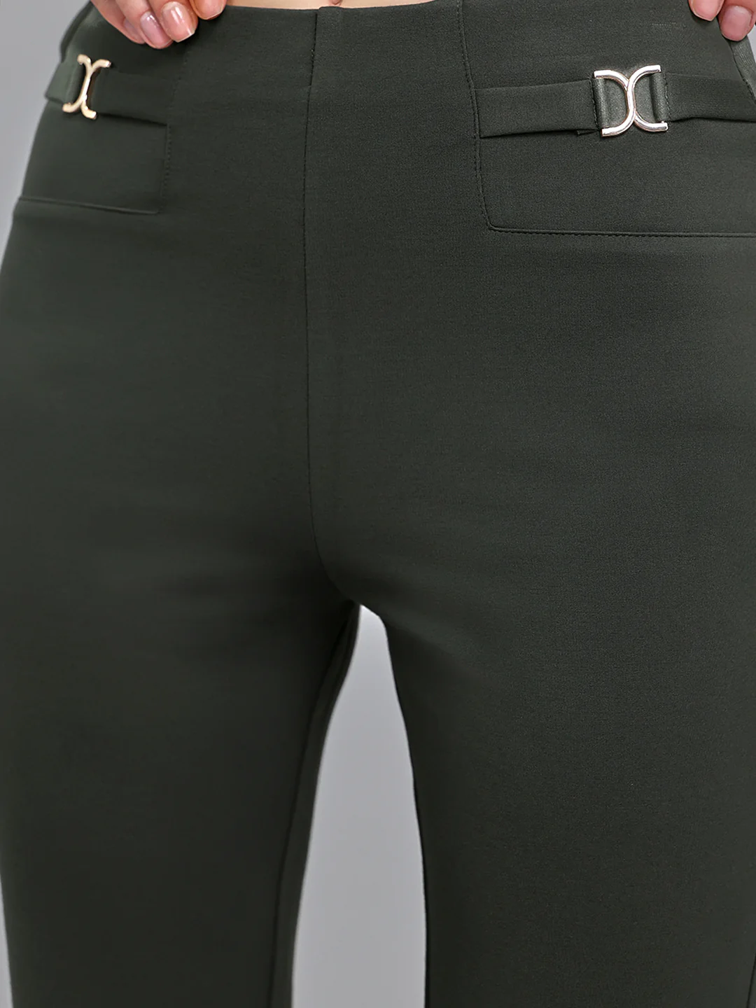 Women Olive Solid Regular Fit Jegging - Image 5