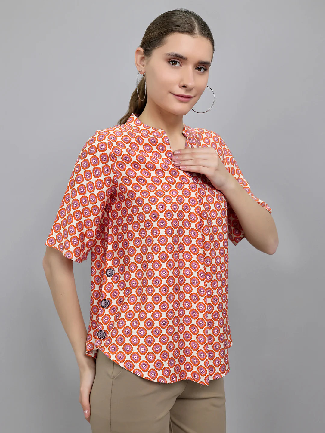 Women Orange Printed V Neck 3/4th Sleeve Top - Image 3