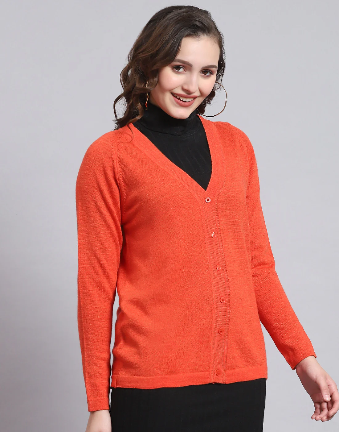 Women Orange Solid V Neck Full Sleeve Sweater - Image 4