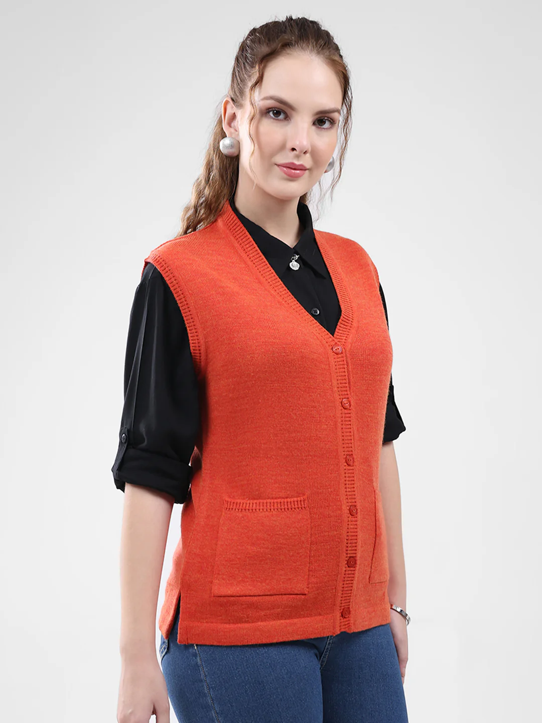 Women Orange Solid V Neck Sleeveless Cardigan - Image 4