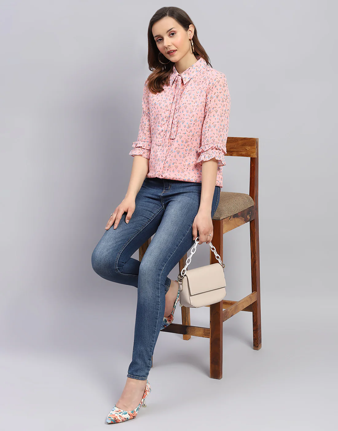 Women Peach Floral Print Collar Neck 3/4 Sleeve Top - Image 2