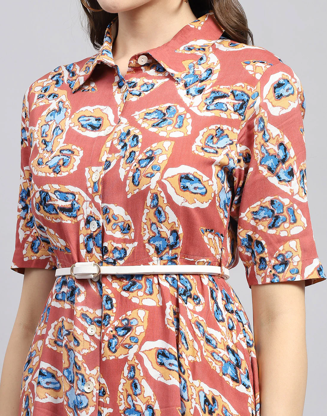Women Peach Printed Collar Half Sleeve Dress - Image 3