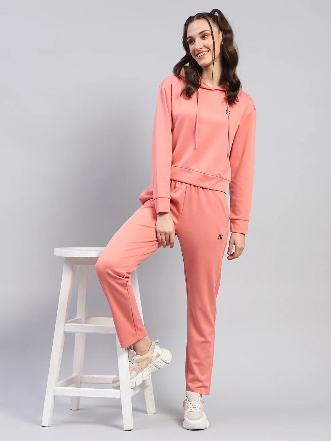 Rock.it Women Peach Solid Hooded Full Sleeve Tracksuit - Image 2