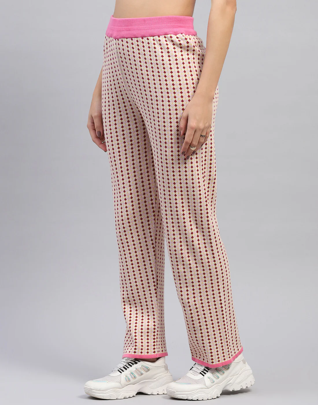 Women Pink Jaquard Round Neck Half Sleeve Cords Set - Image 7