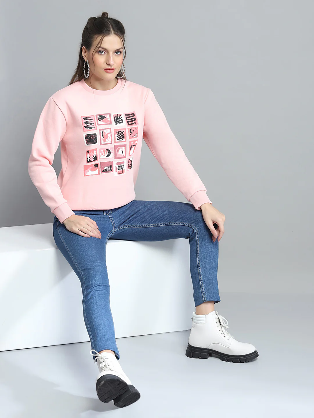 Women Pink Printed Round Neck Full Sleeve Sweatshirt - Image 2