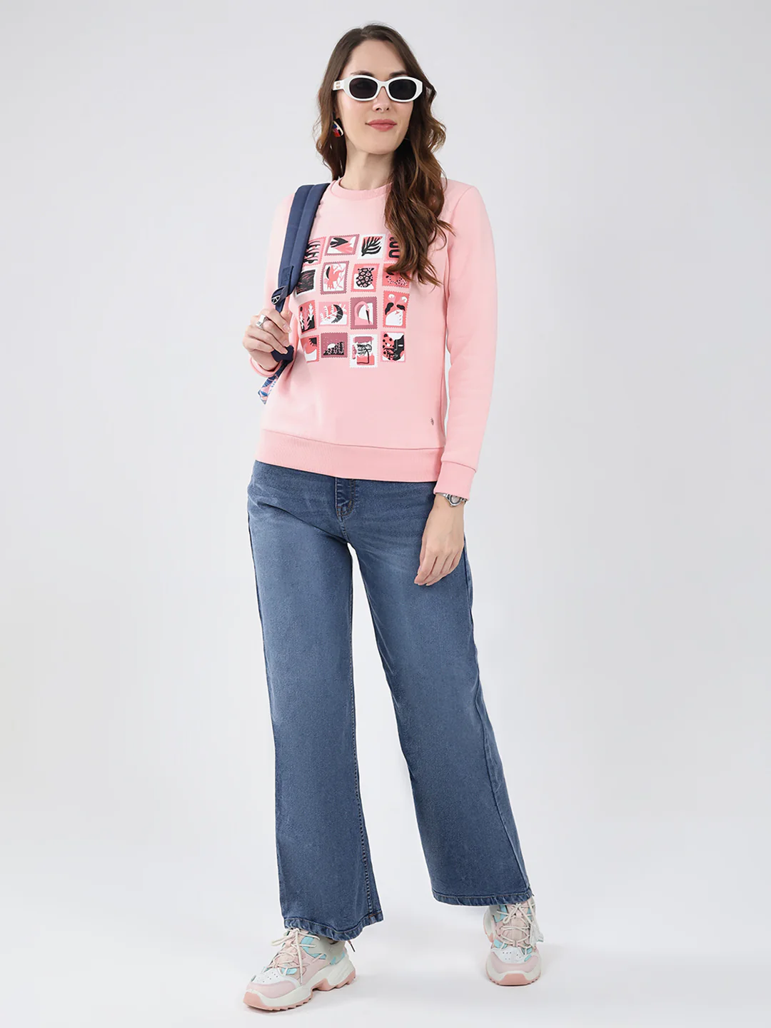 Women Pink Printed Round Neck Full Sleeve Sweatshirt - Image 2