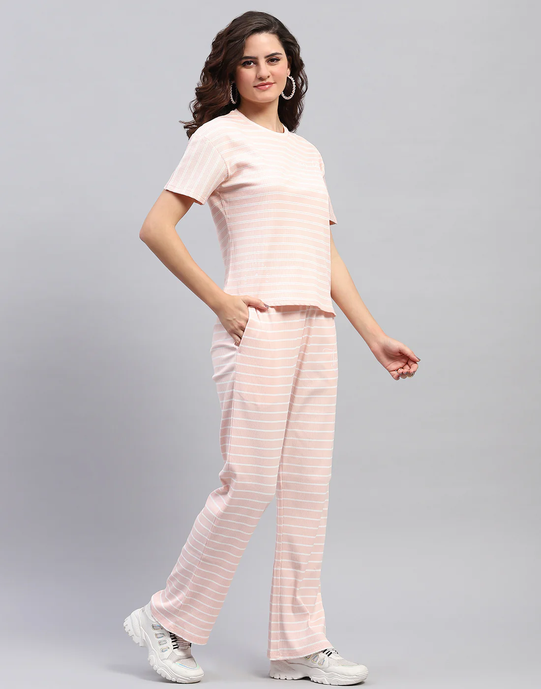 Women Pink Printed Round Neck Half Sleeve Cords Set - Image 5