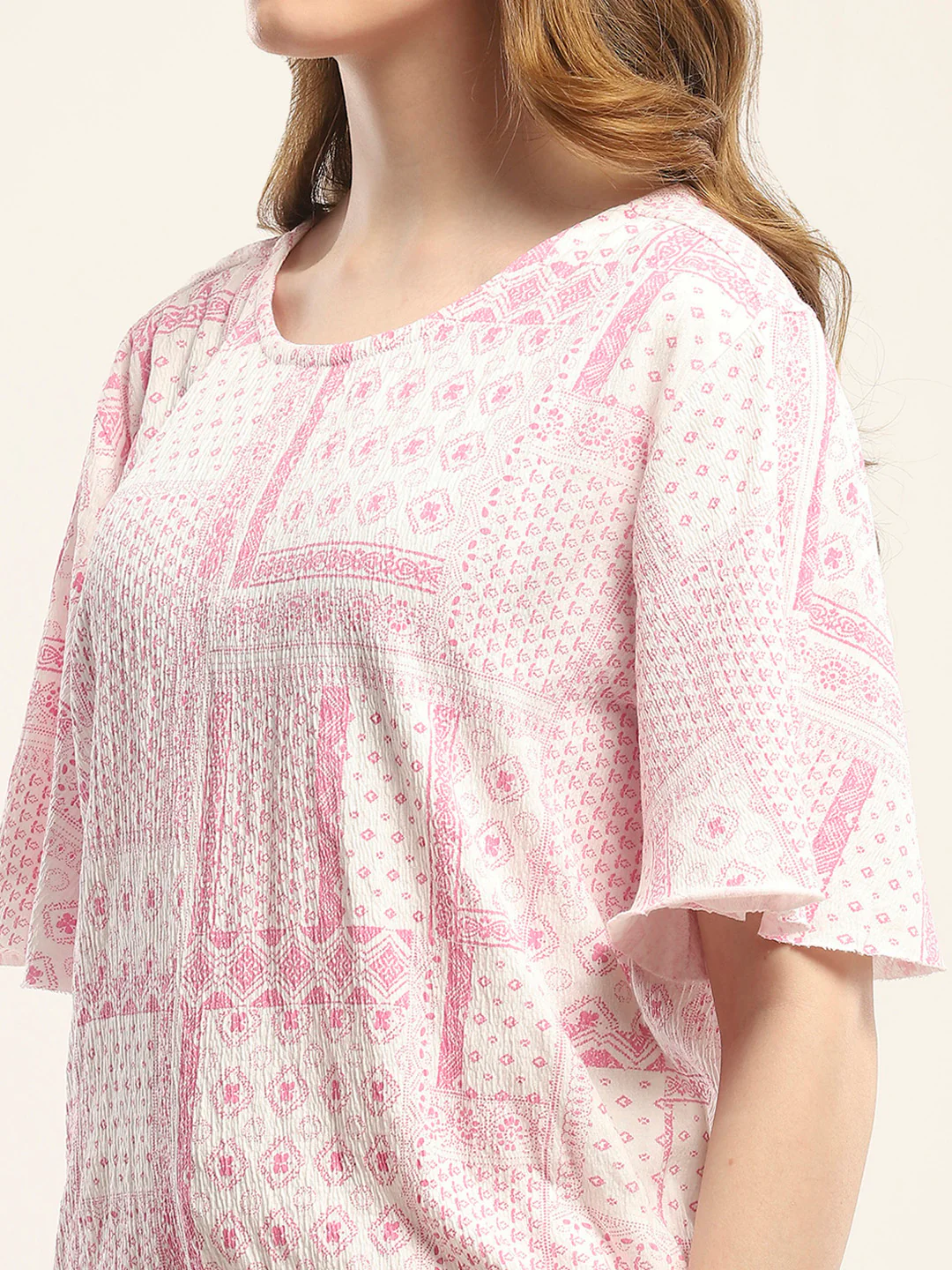 Women Pink Printed Round Neck Half Sleeve Winte Top - Image 6