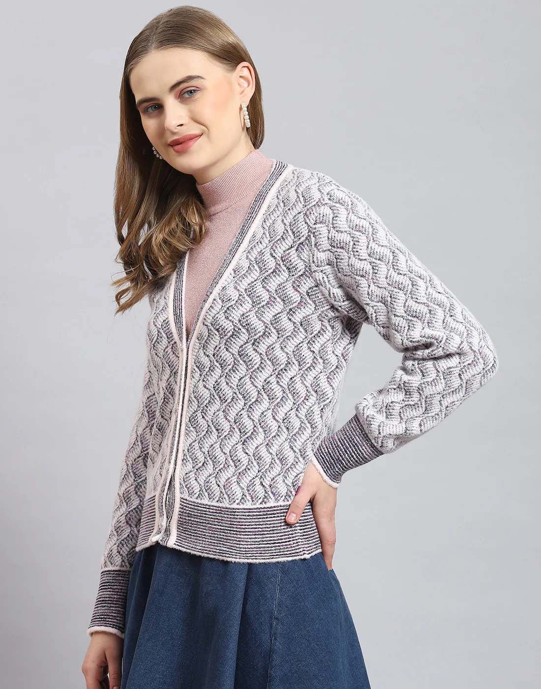 Women Pink Self Design V Neck Full Sleeve Cardigan - Image 3
