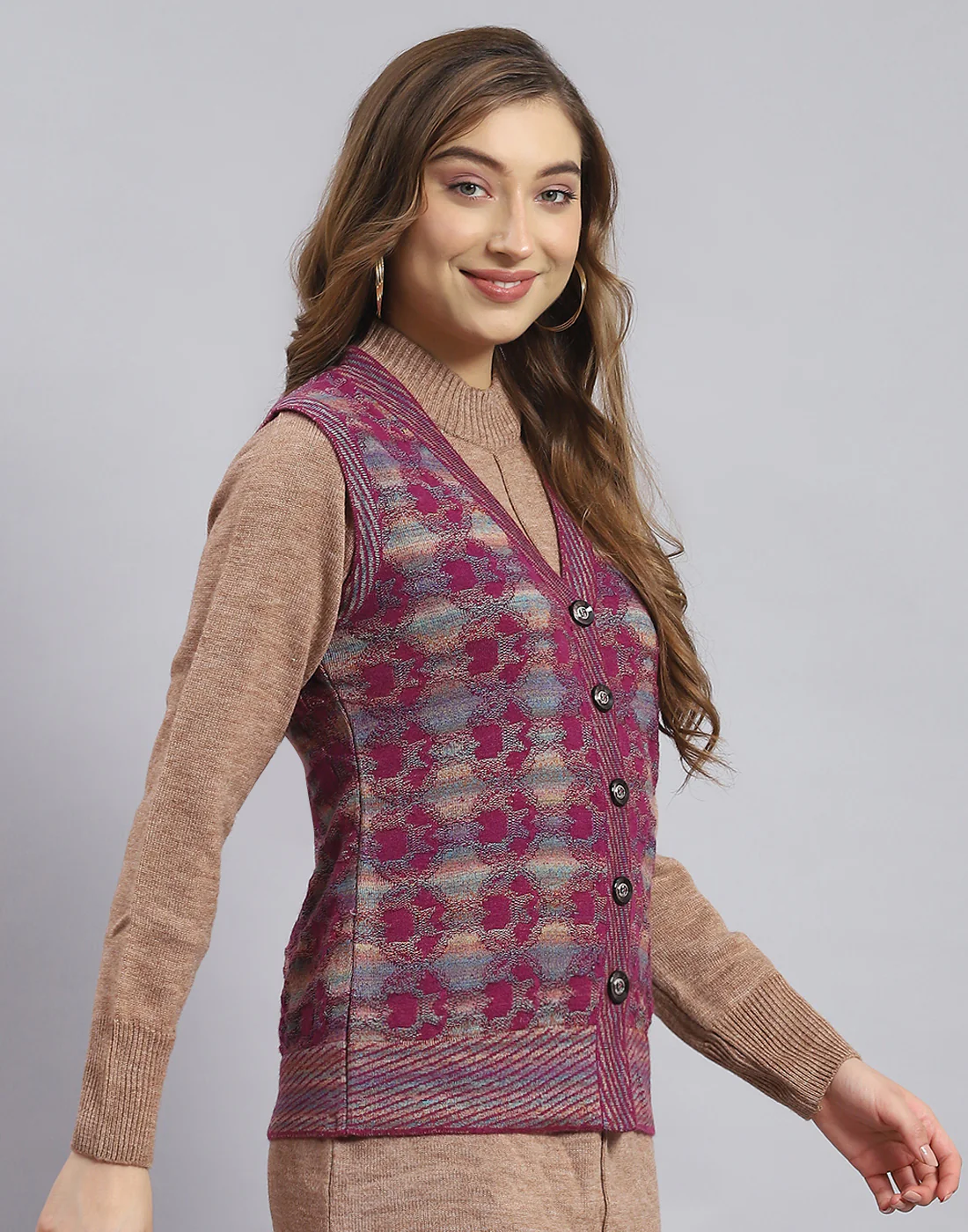 Women Pink Self Design V Neck Sleeveless Sweater - Image 4