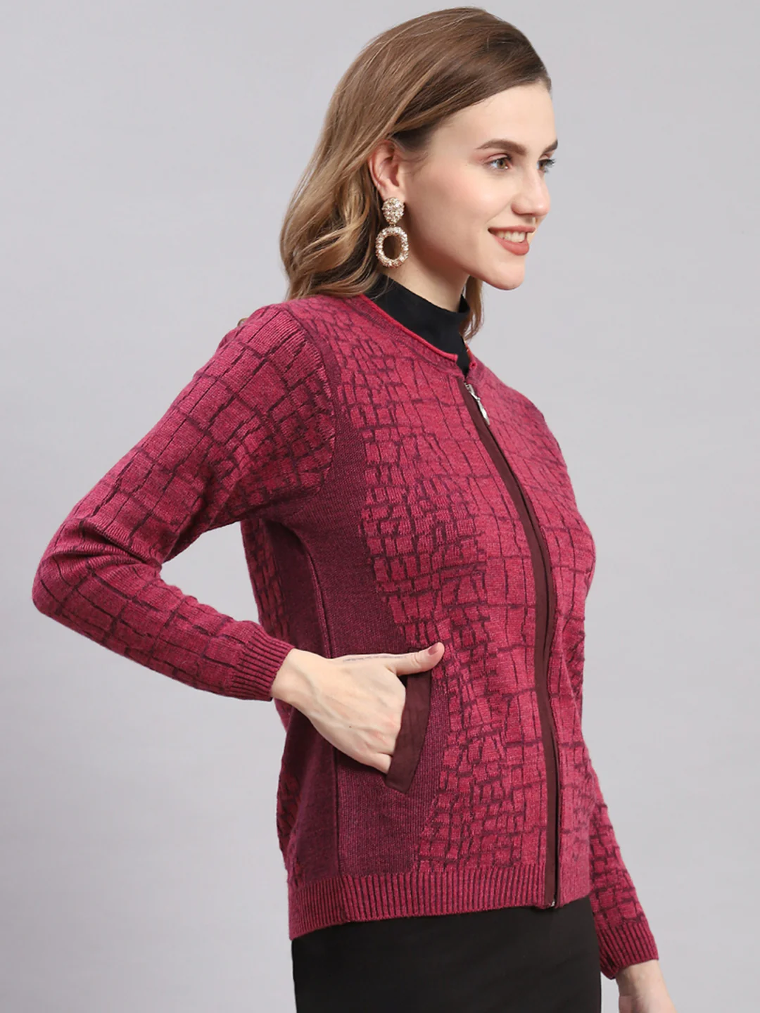 Women Pink Self Design Round Neck Full Sleeve Cardigans - Image 4