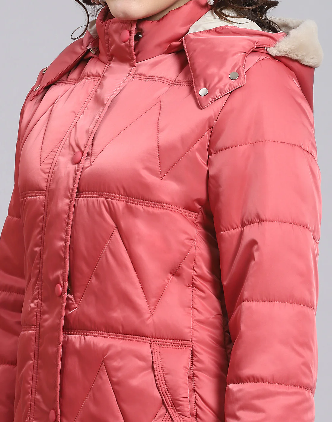 Women Pink Solid Hooded Full Sleeve Jacket - Image 7