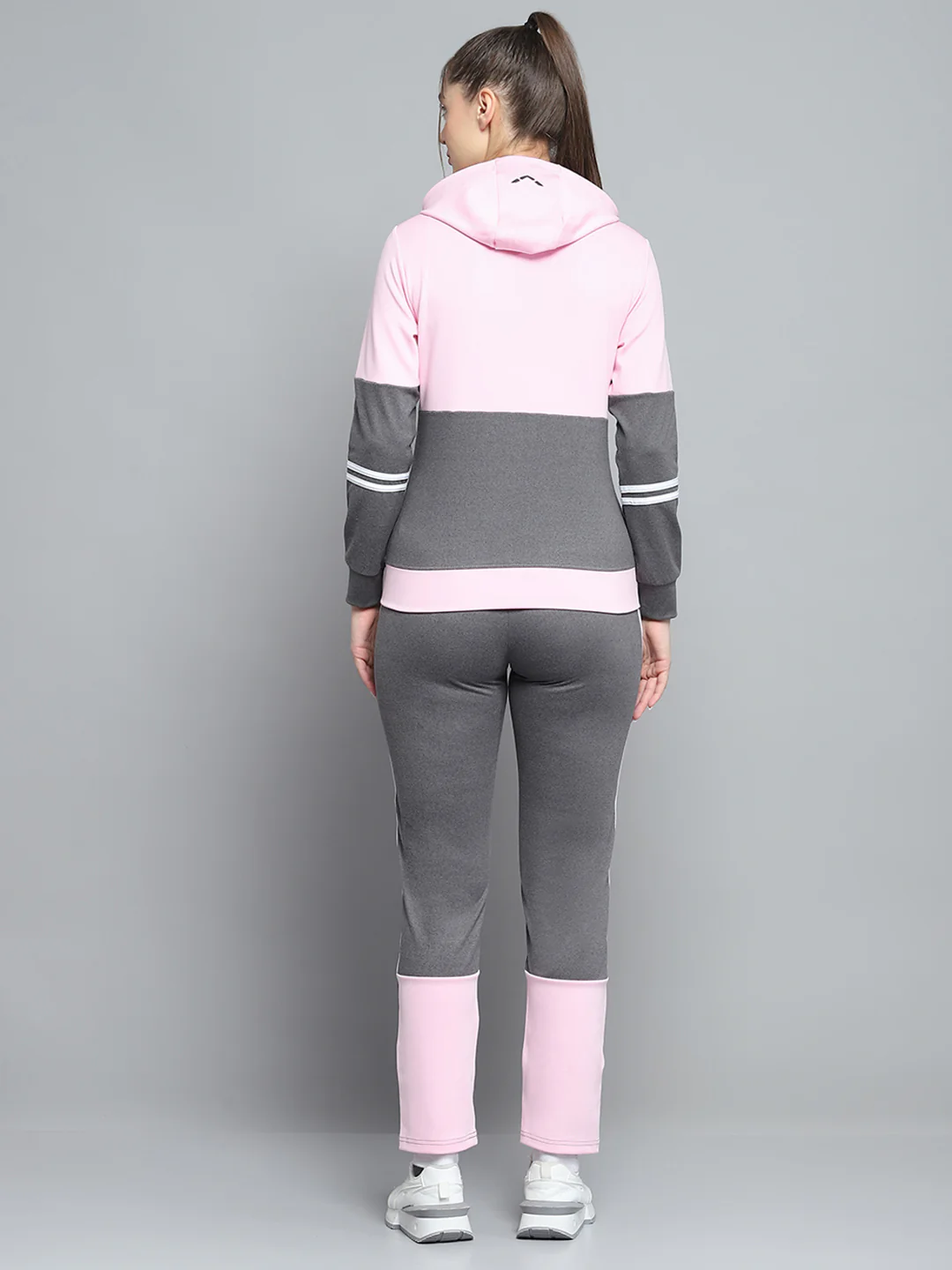 Rock.it Women Pink Solid Hooded Full Sleeve Tracksuit - Image 5