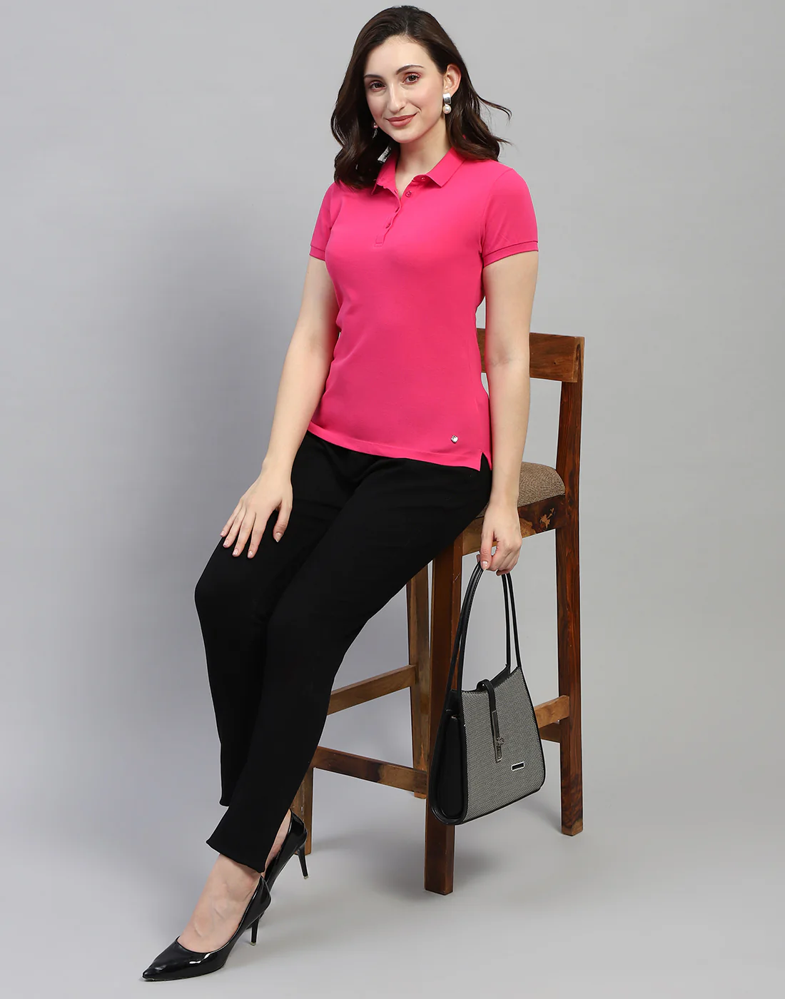 Women Pink Solid Polo Collar Half Sleeve T Shirt - Image 2