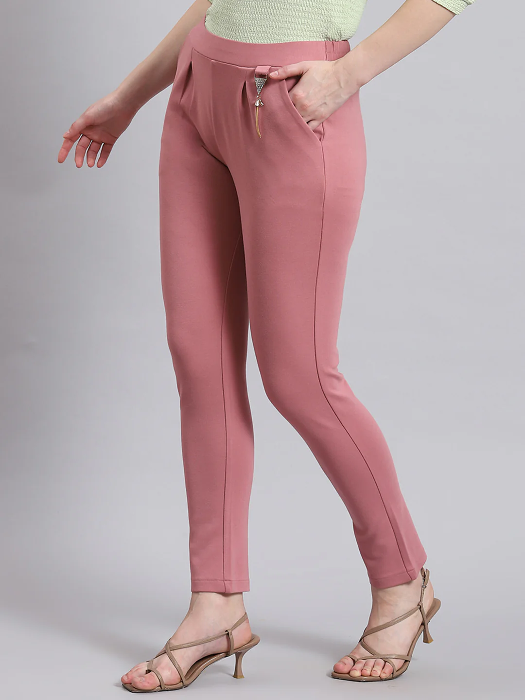 Women Pink Solid Regular Fit Jegging - Image 3