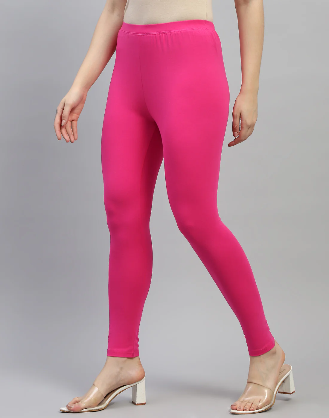 Women Pink Solid Regular Fit Legging - Image 4
