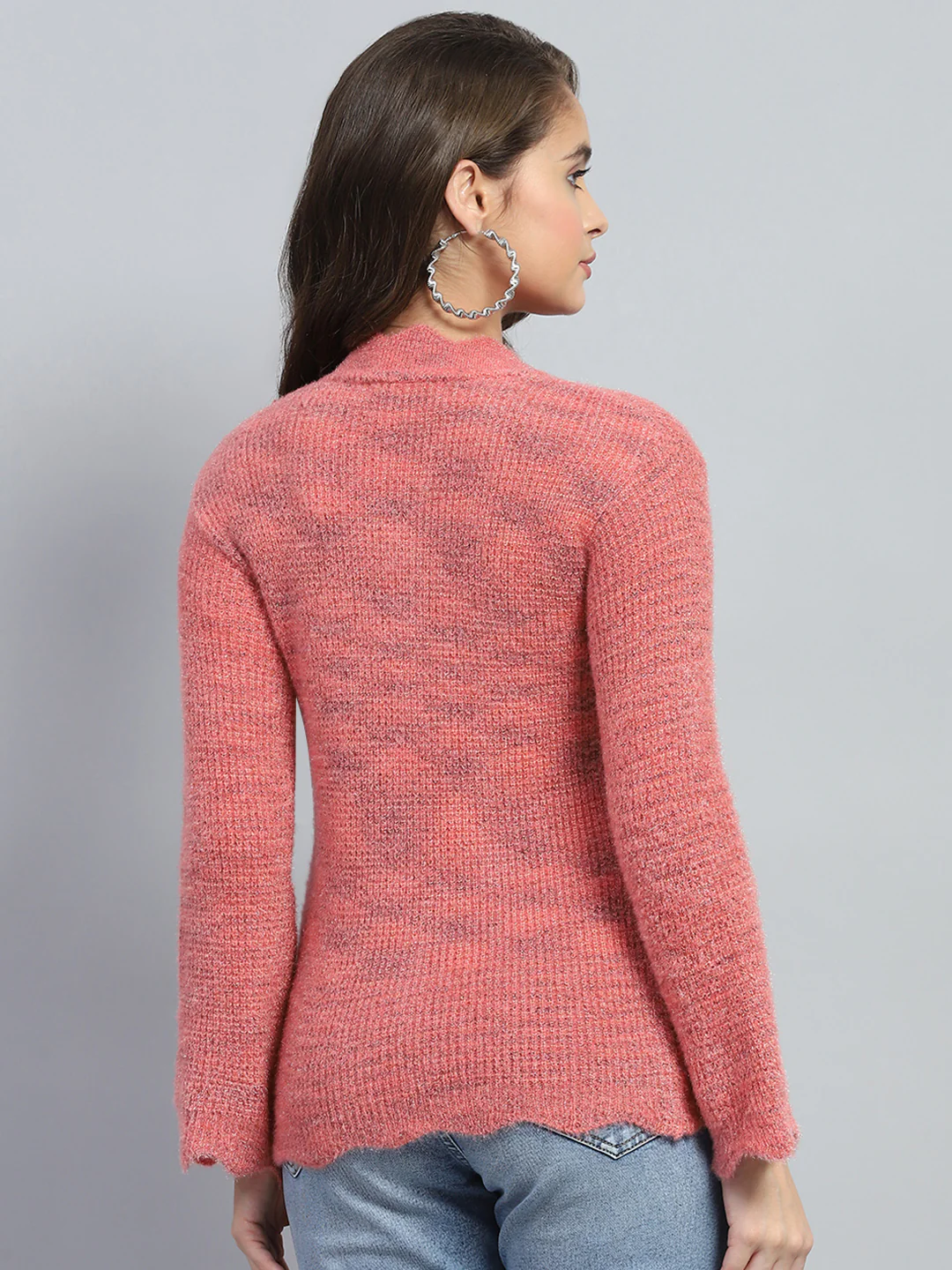 Women Pink Solid Round Neck Full Sleeve Winter Top - Image 5