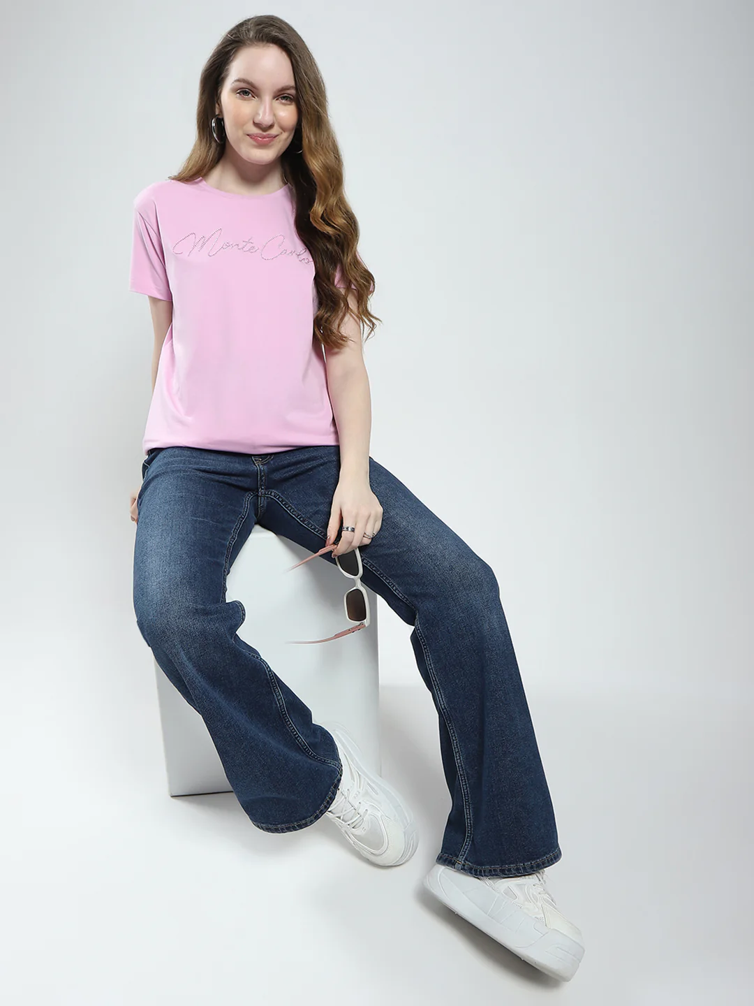 Women Pink Solid Round Neck Half Sleeve Top - Image 2