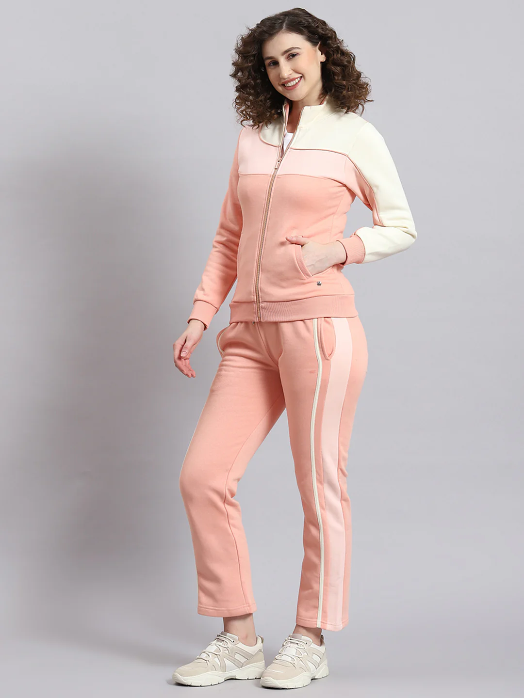 Women Pink Solid Stand Collar Full Sleeve Tracksuit - Image 3