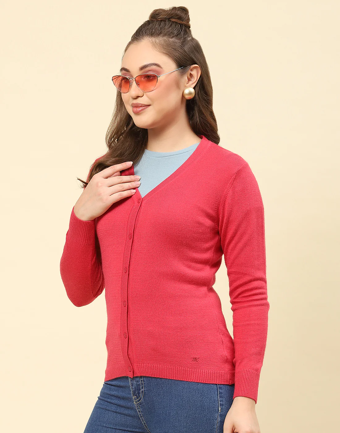 Women Pink Solid V Neck Full Sleeve Cardigan - Image 3
