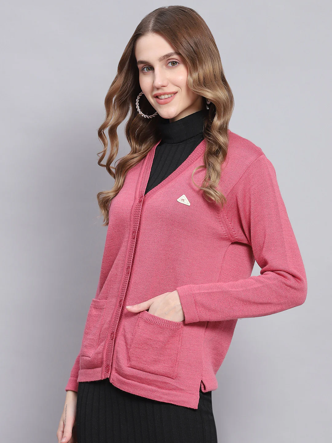 Women Pink Solid V Neck Full Sleeve Cardigans - Image 3