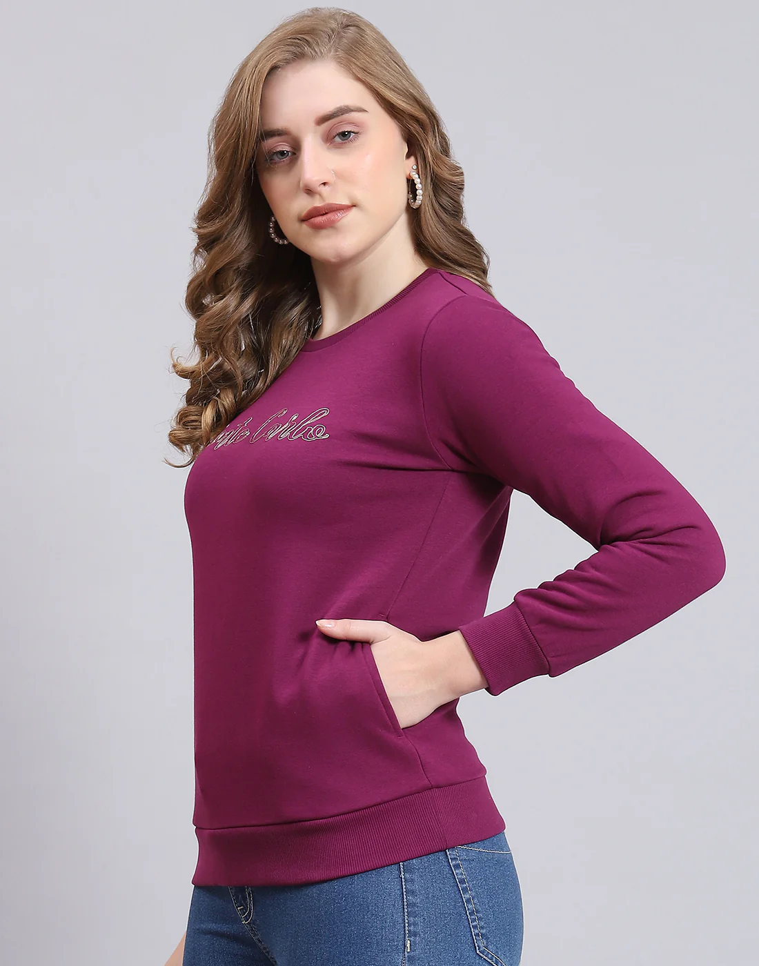 Women Purple Embroidered Round Neck Full Sleeve Sweatshirt - Image 3