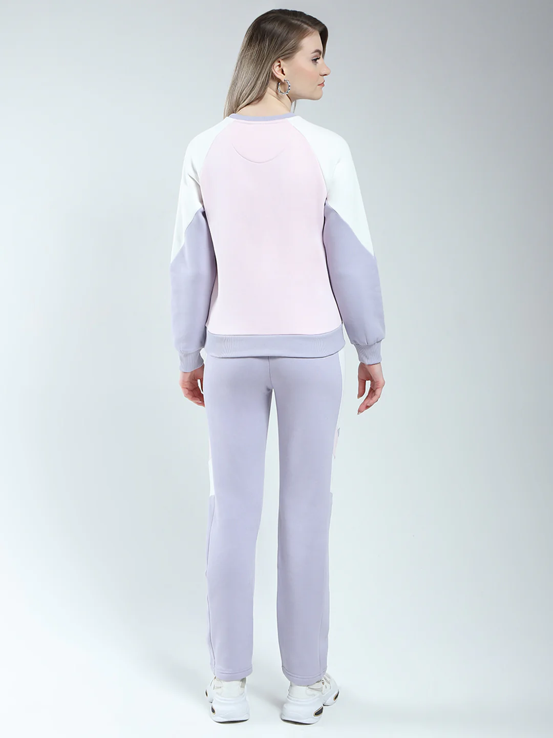 Women Purple Printed Round Neck Full Sleeve Winter Tracksuit - Image 5