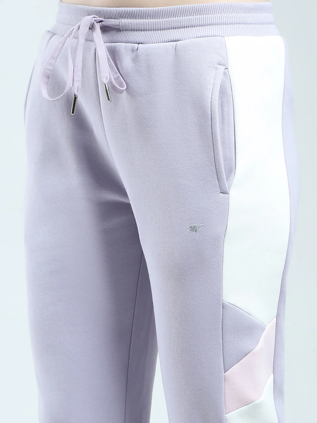 Women Purple Printed Round Neck Full Sleeve Winter Tracksuit - Image 8