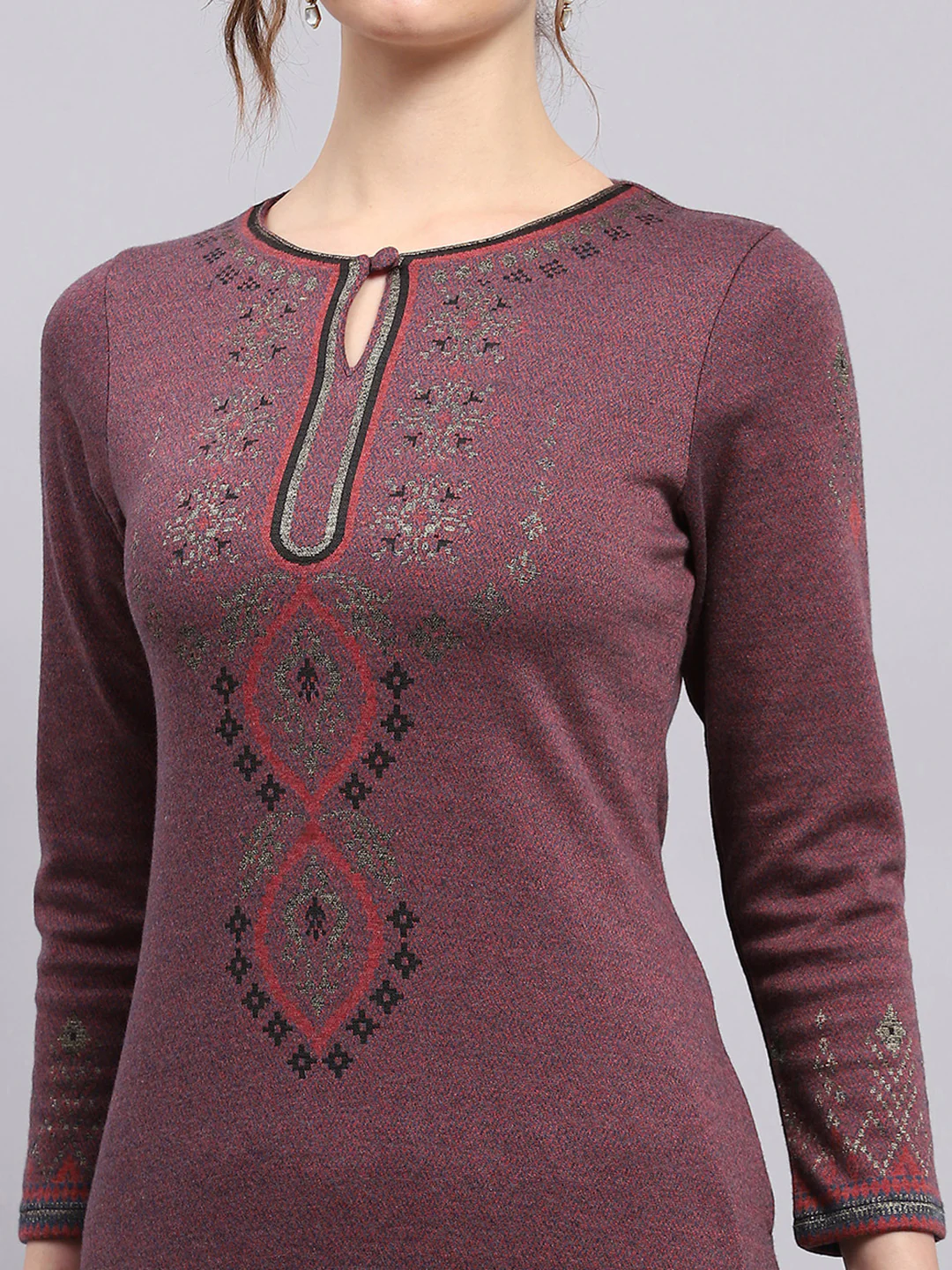 Women Purple Self Design Round Neck 3/4th Sleeve Winter Kurti - Image 6