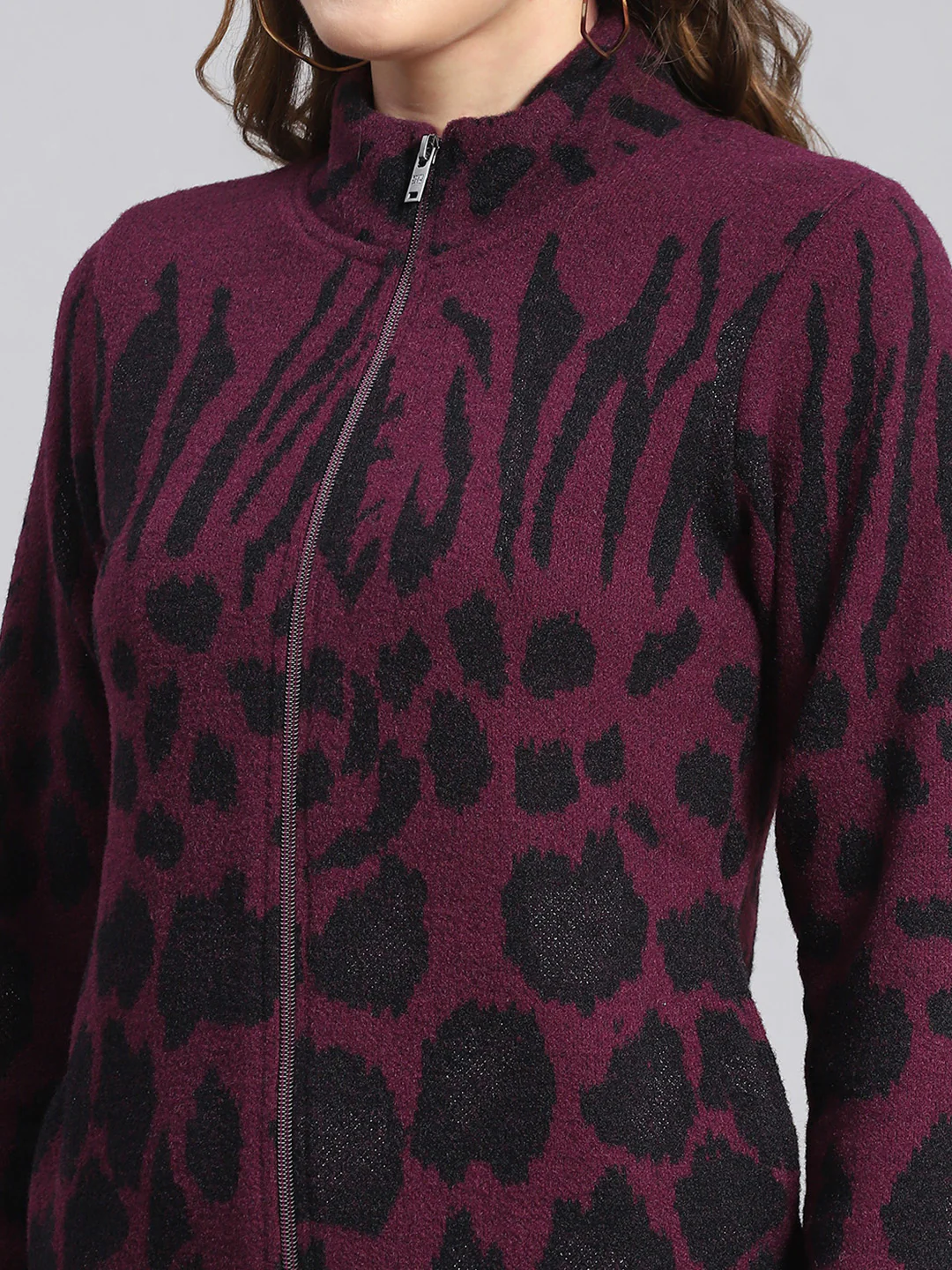 Women Purple Self Design F Neck Full Sleeve Sweatshirts - Image 7