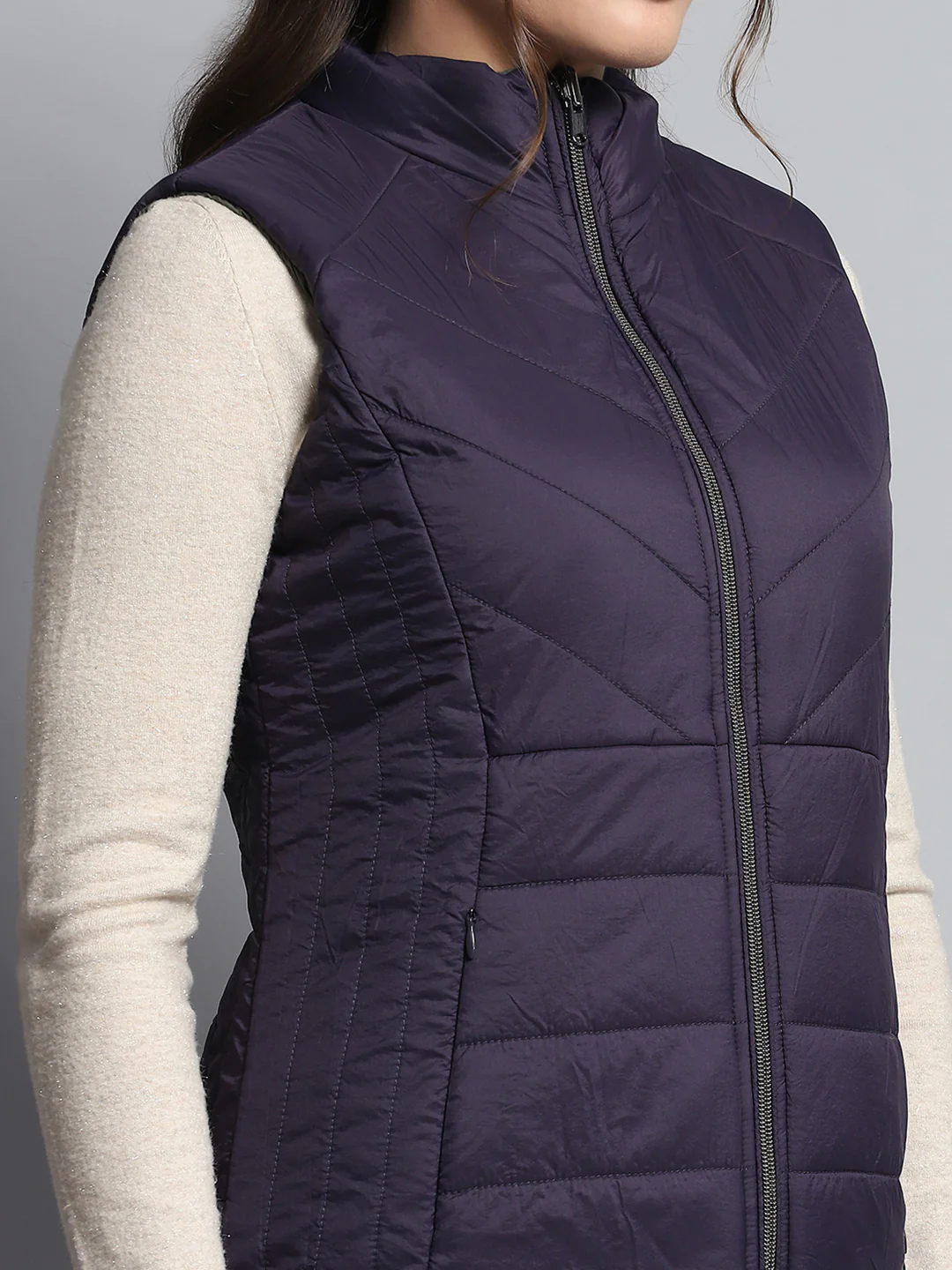 Women Purple Solid Mock Neck Sleeveless Reversible Jacket - Image 9
