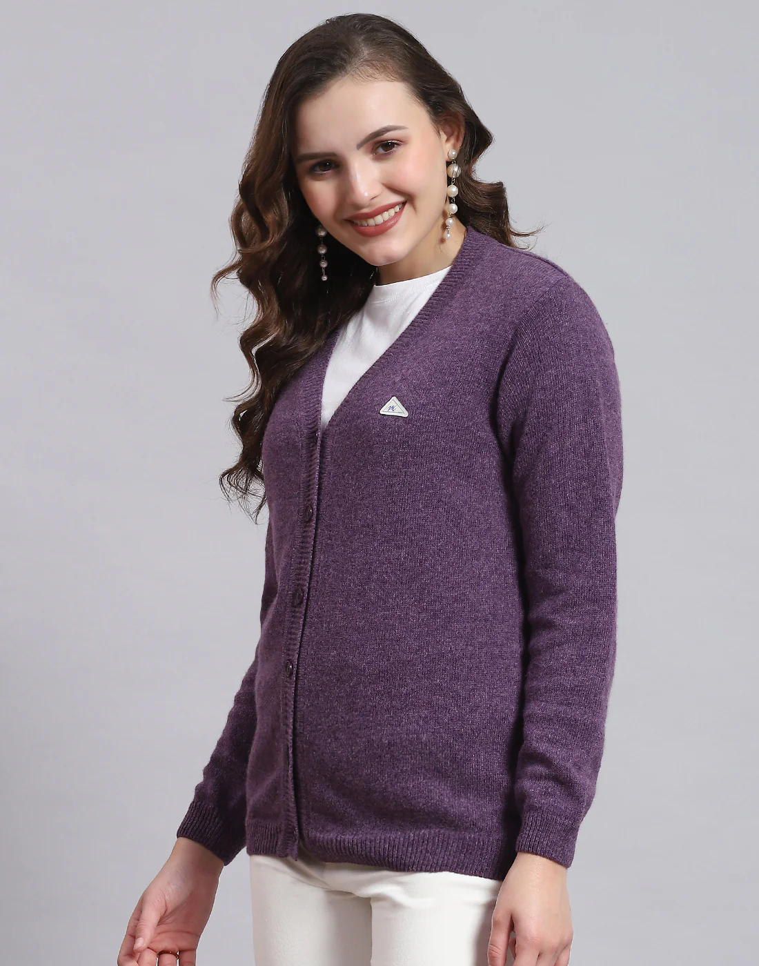 Women Purple Solid V Neck Full Sleeve Sweater - Image 4
