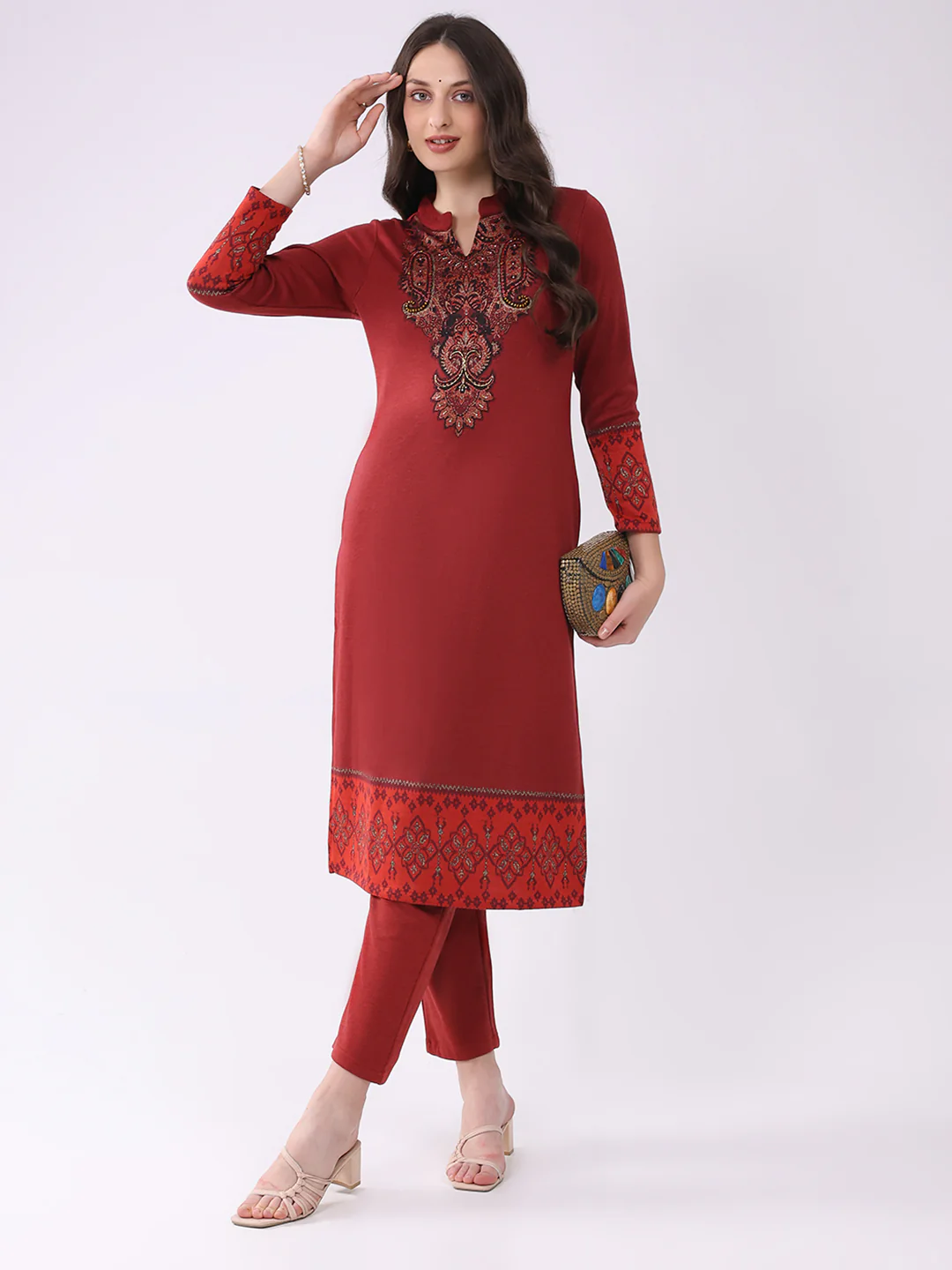 Women Red Printed Round Neck Full Sleeve Kurti Set for Winter - Image 2
