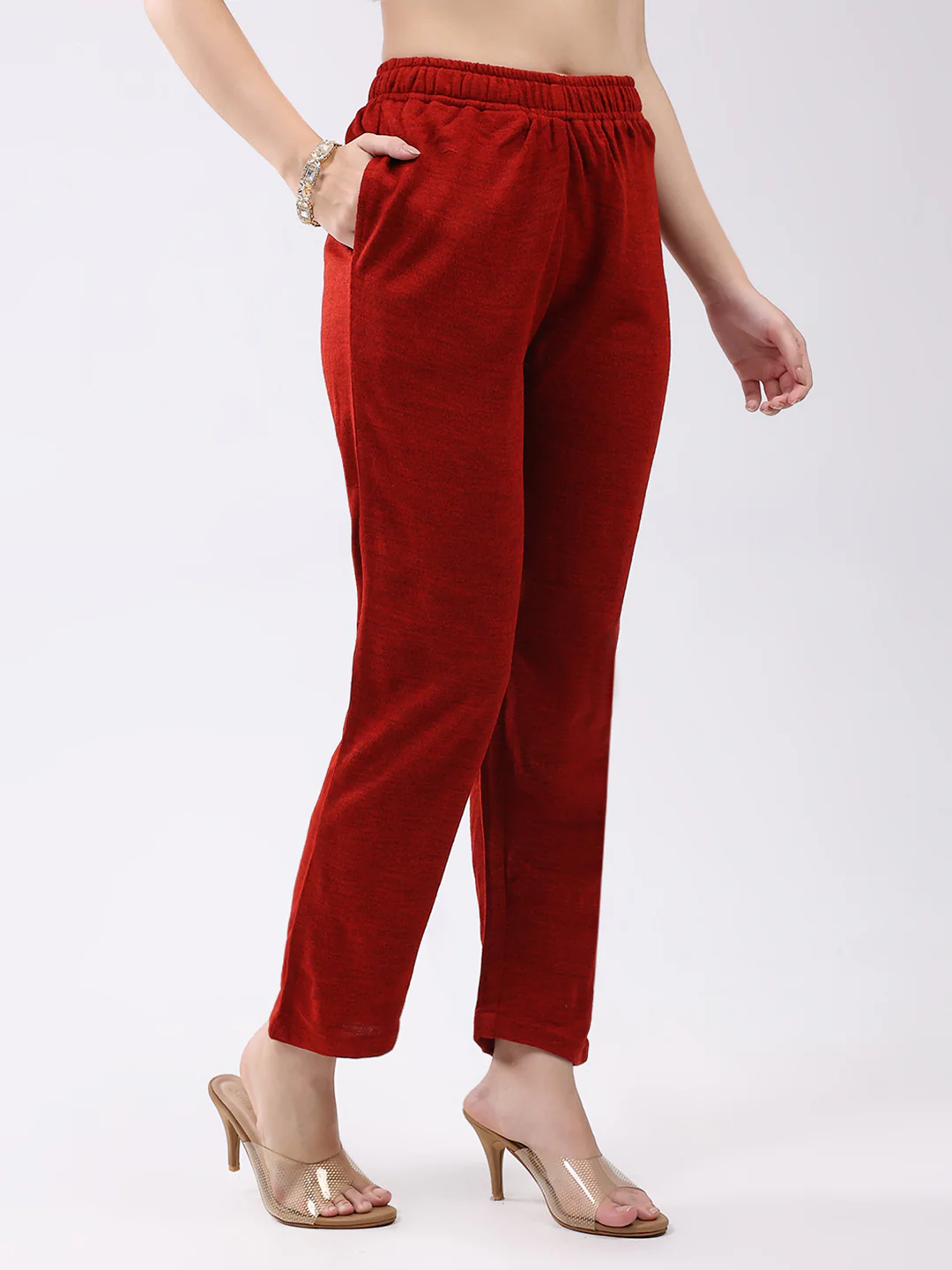 Women Red Self Design Round Neck Full Sleeve Kurti Set for Winter - Image 7