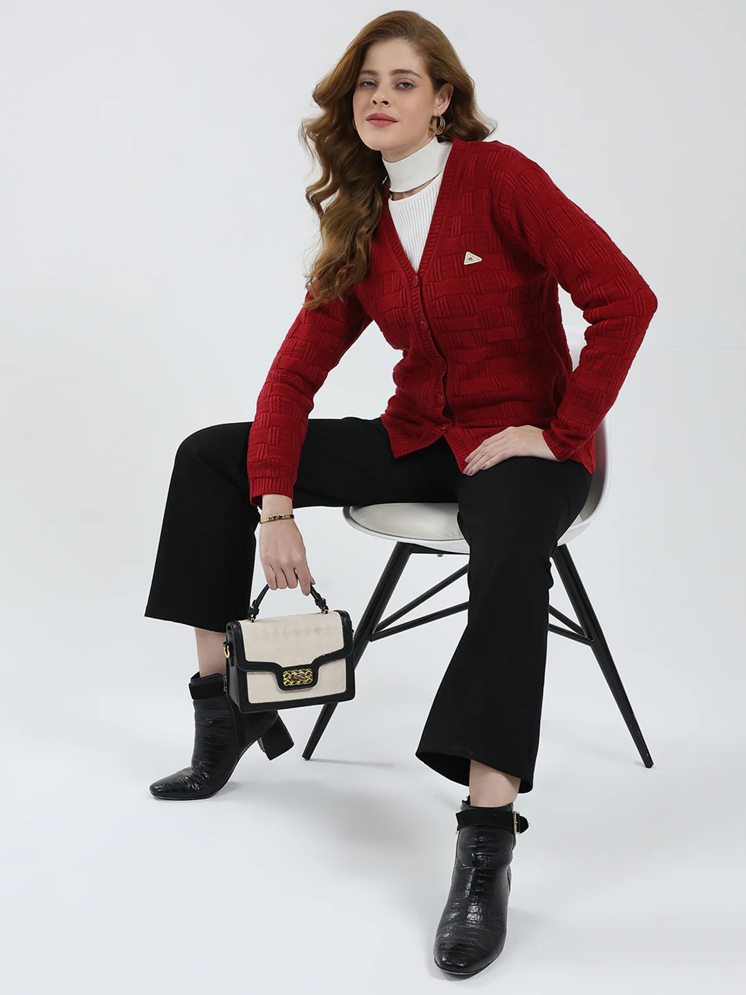 Women Red Self Design V Neck Full Sleeve Cardigan - Image 2