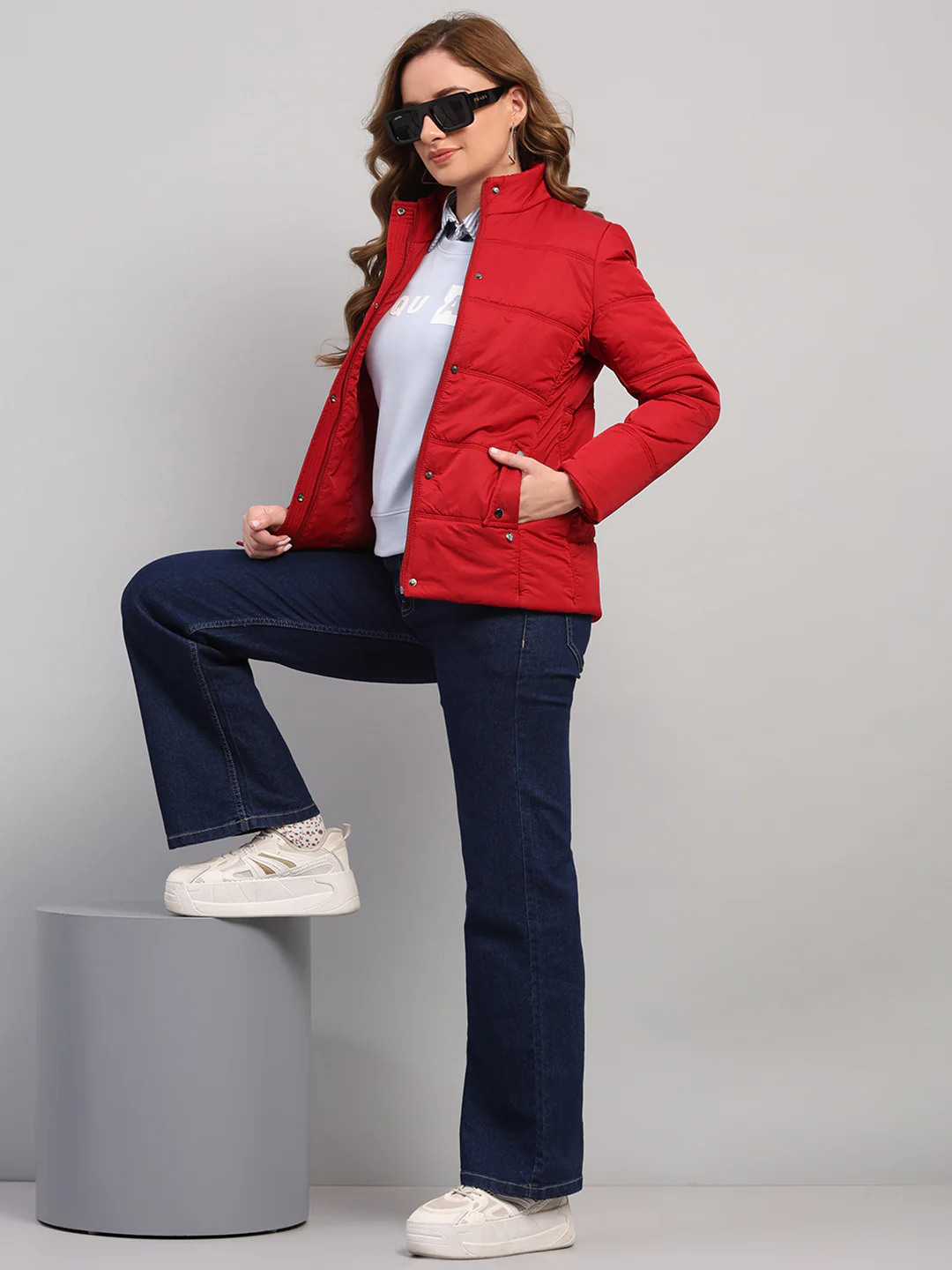Women Red Solid Collar Full Sleeve Jacket - Image 2
