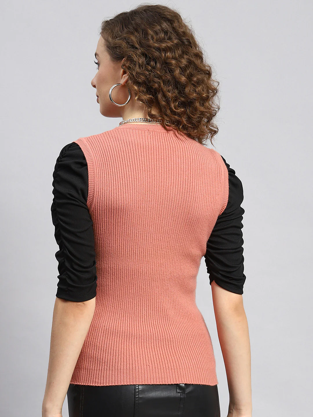 Women Red Solid Sceavy - Image 5