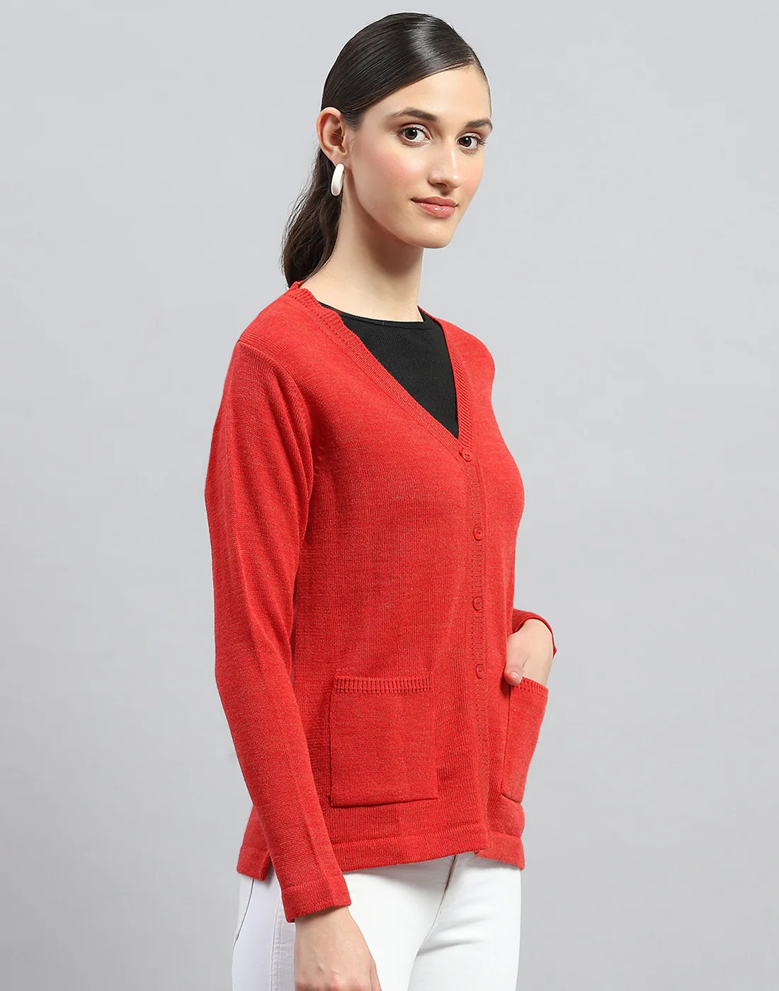 Women Red Solid V Neck Full Sleeve Cardigan - Image 4