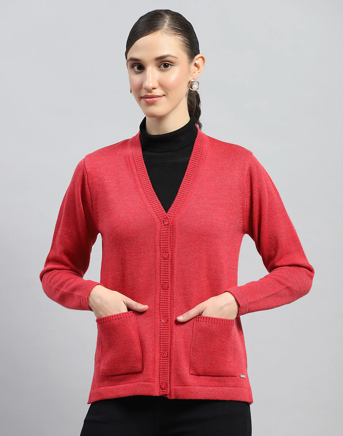 Women Red Solid V Neck Full Sleeve Cardigan - Image 2