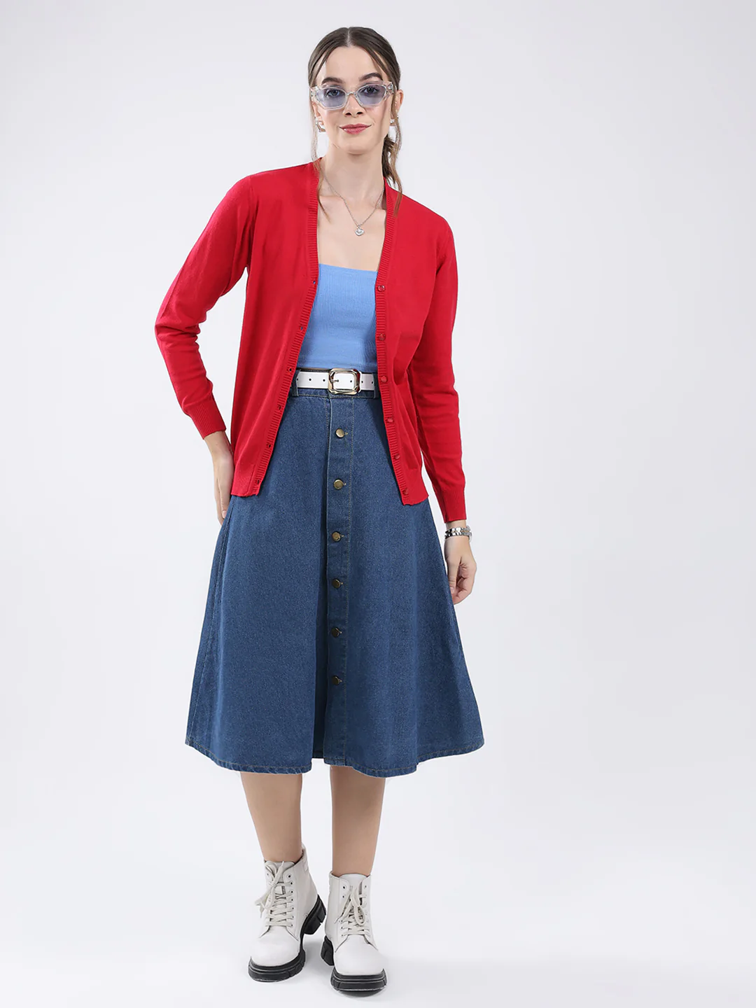 Women Red Solid V Neck Full Sleeve Cardigan - Image 2