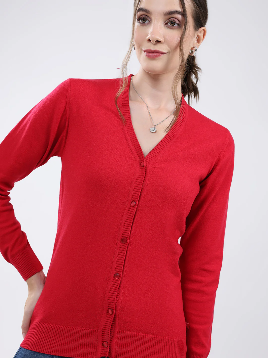 Women Red Solid V Neck Full Sleeve Cardigan - Image 6