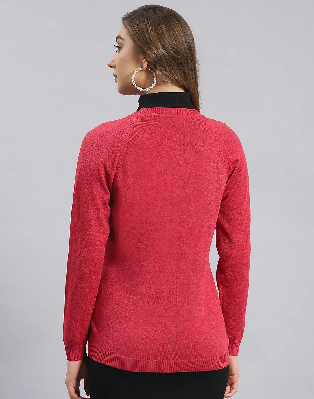 Women Red Solid V Neck Full Sleeve Sweater - Image 5