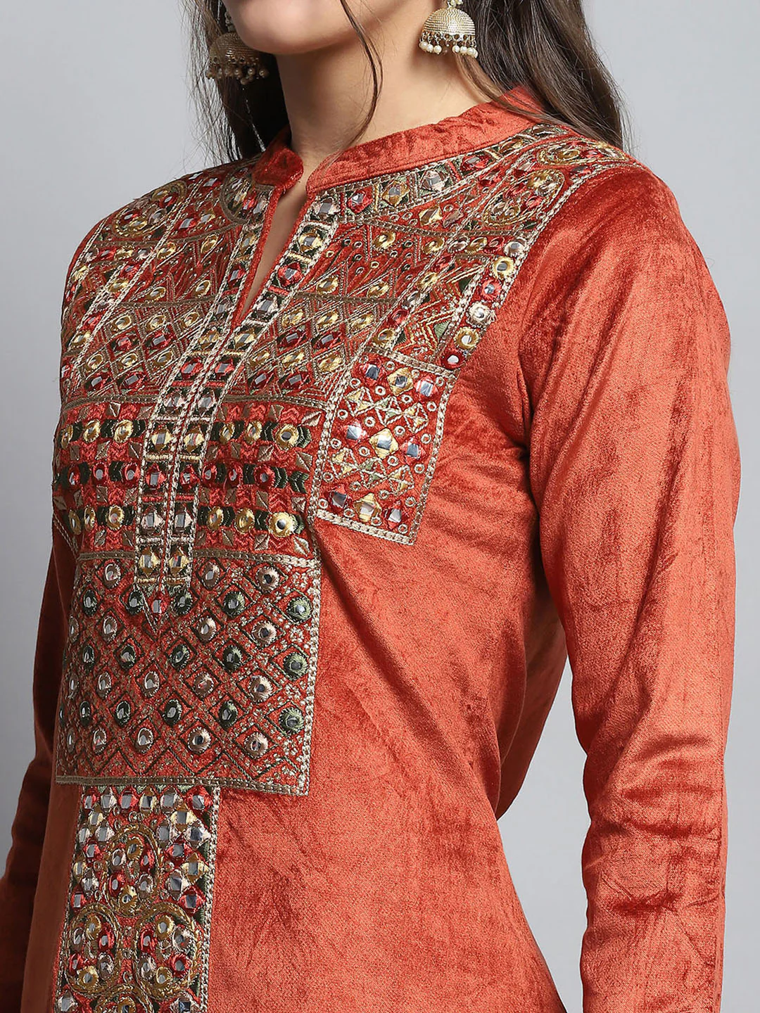 Women Rust Self Design Round Neck Full Sleeve Kurti Set for Winter - Image 7