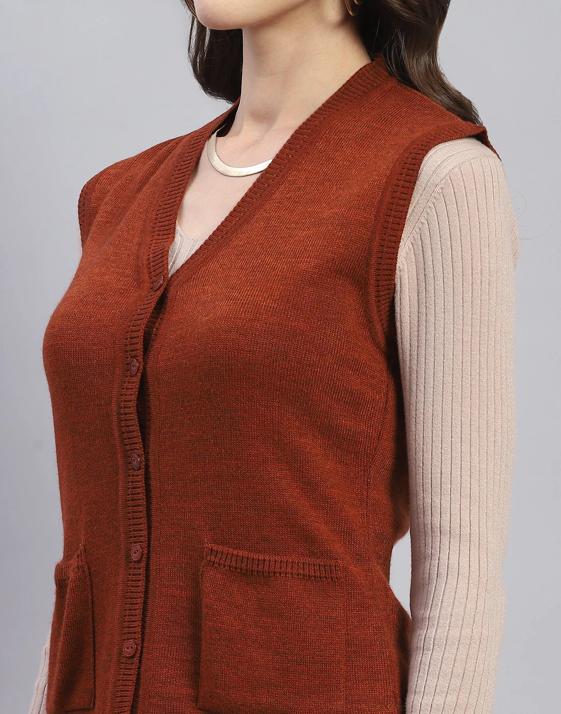 Women Rust Solid V Neck Sleeveless Cardigan - Image 6