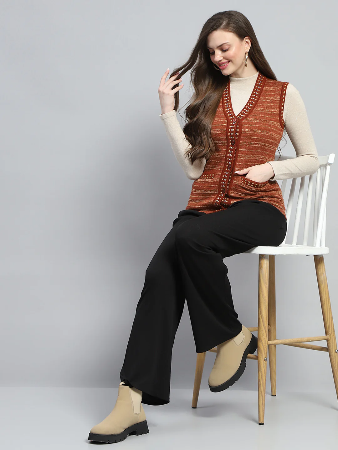 Women Rust Stripe V Neck Sleeveless Cardigan - Image 2