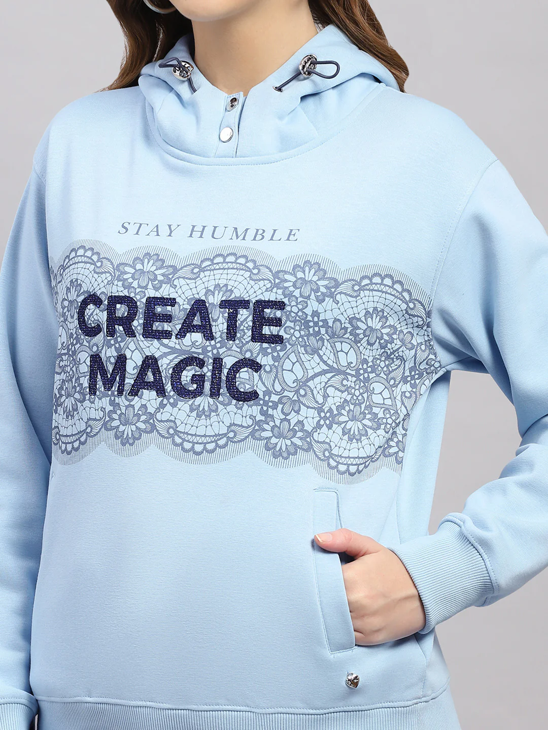 Women Sky Blue Printed Hooded Full Sleeve Sweatshirt - Image 6