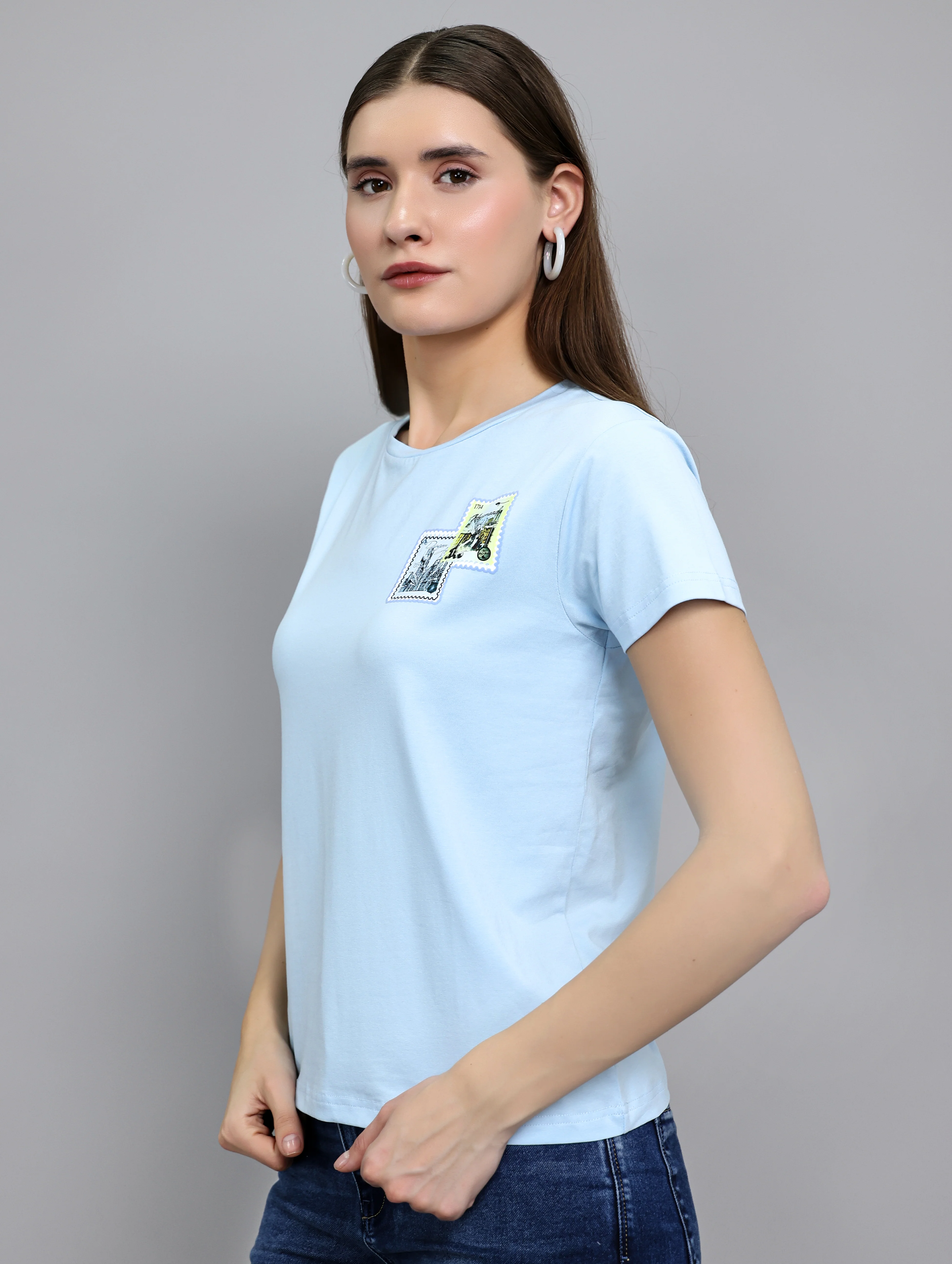 Women Sky Blue Printed Round Neck Half Sleeve Top - Image 2