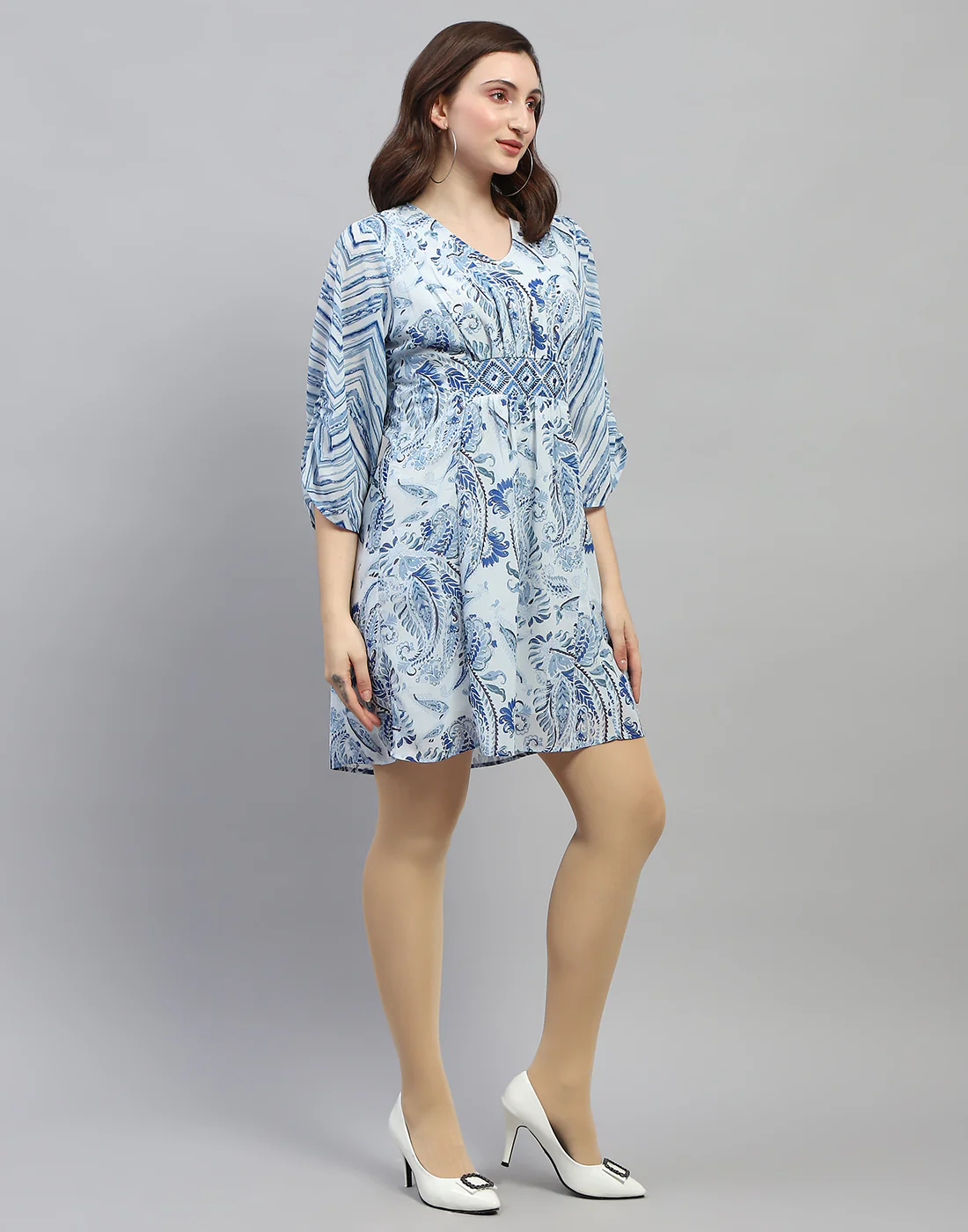 Women Sky Blue Printed V Neck 3/4 Sleeve Dress - Image 4